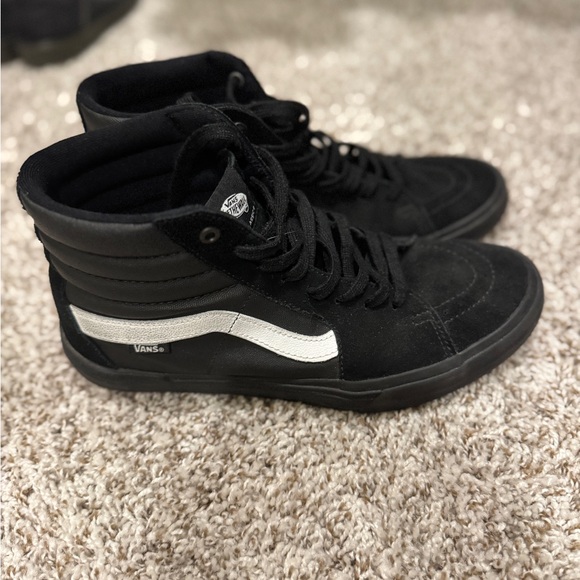 Vance pro BMX skate high shoes, size 10 really good condition. - Picture 3 of 5